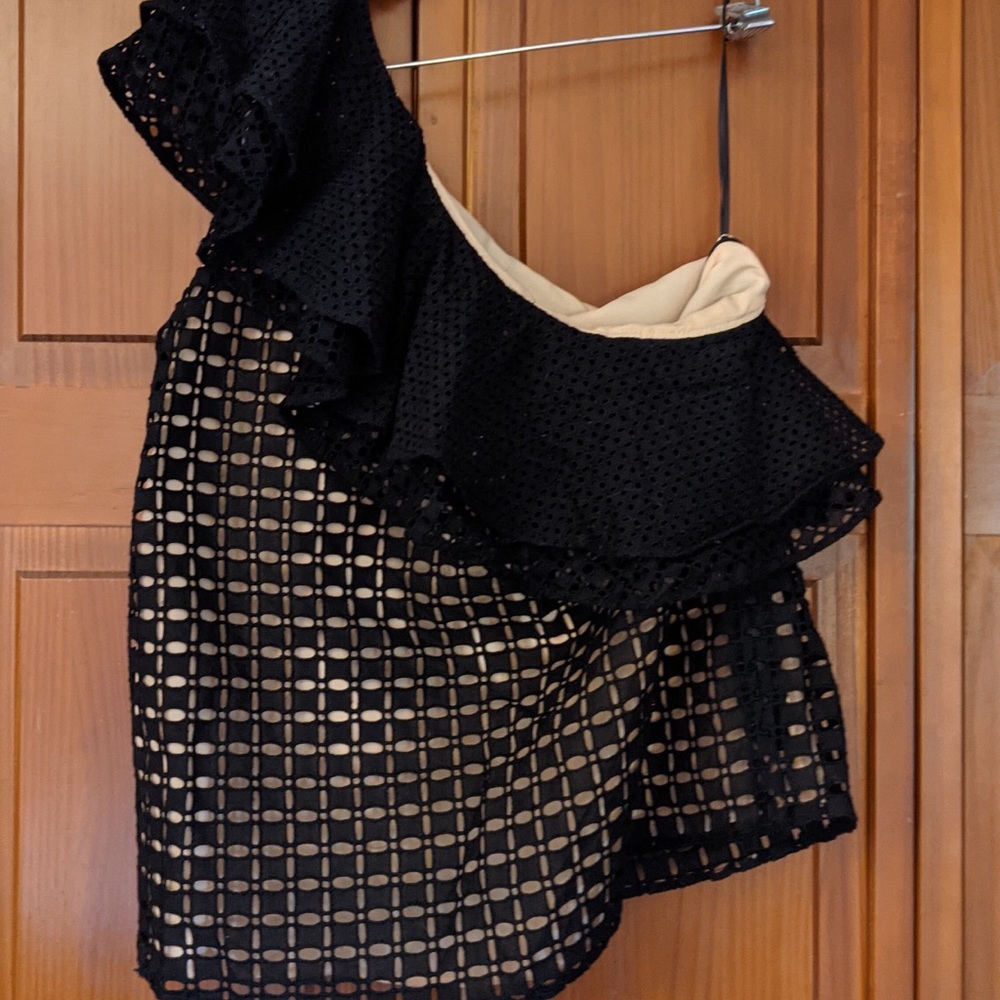 One Shoulder Mixed Texture Eyelet Shirt